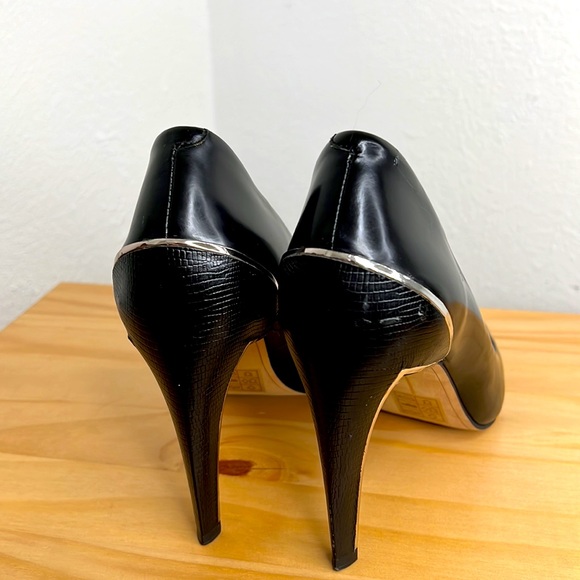 Croc Embossed Dolce Vita Leather Pumps Size 9.5 - Picture 5 of 10